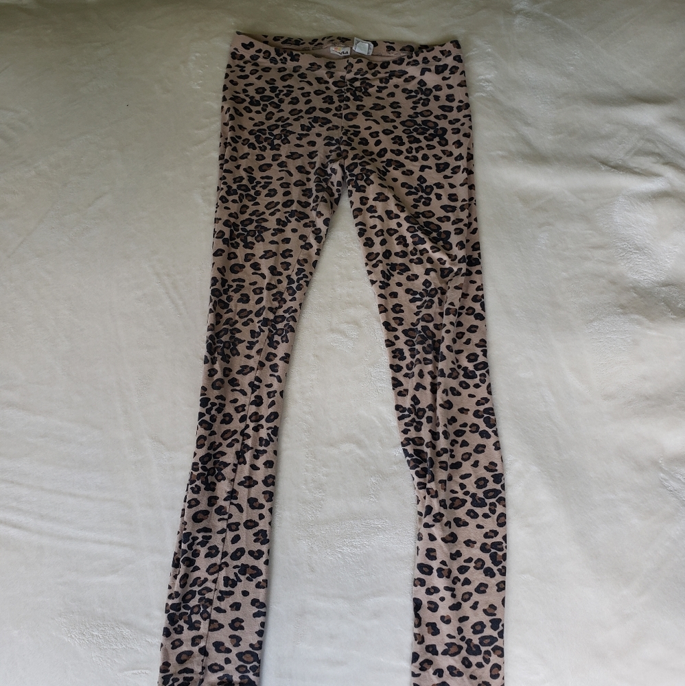 Kids cheetah print leggings
